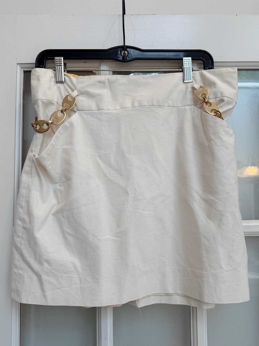 Vintage An Original Milly of New York Y2K Gold Chain Cream Mini Skirt Size 12